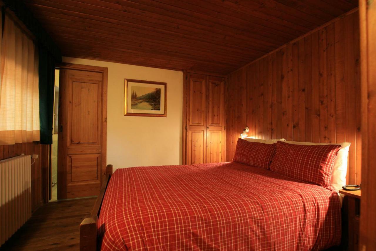 Albergo Villa Anna Maria Champoluc Exterior foto